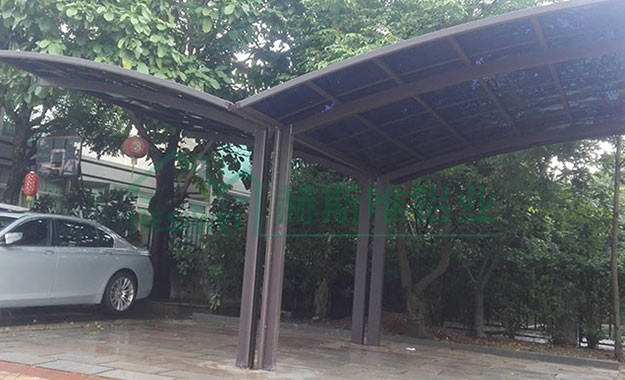 廣州市番禺珊瑚彎畔悅海街8號(hào)車(chē)棚 - 謝小姐