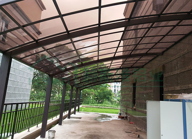 廣東省東莞市塘廈車棚--曲先生