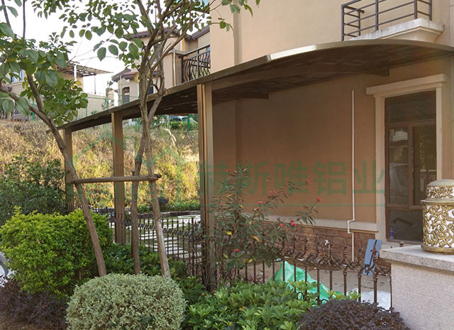 梅州碧桂園車棚 - 劉先生