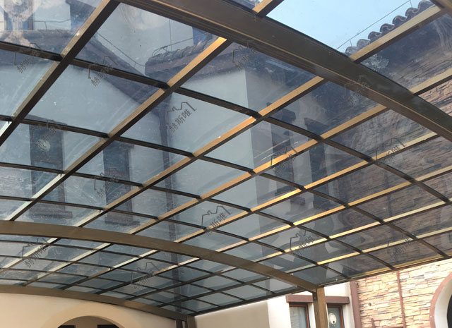 海南?？诟涣τ纫获R先生